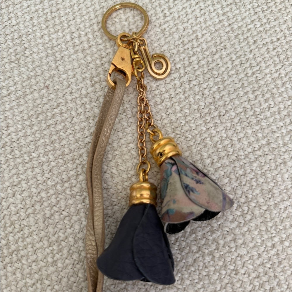 BonBonite Artisan Floral Leather Tassel Keychain - Picture 5 of 7